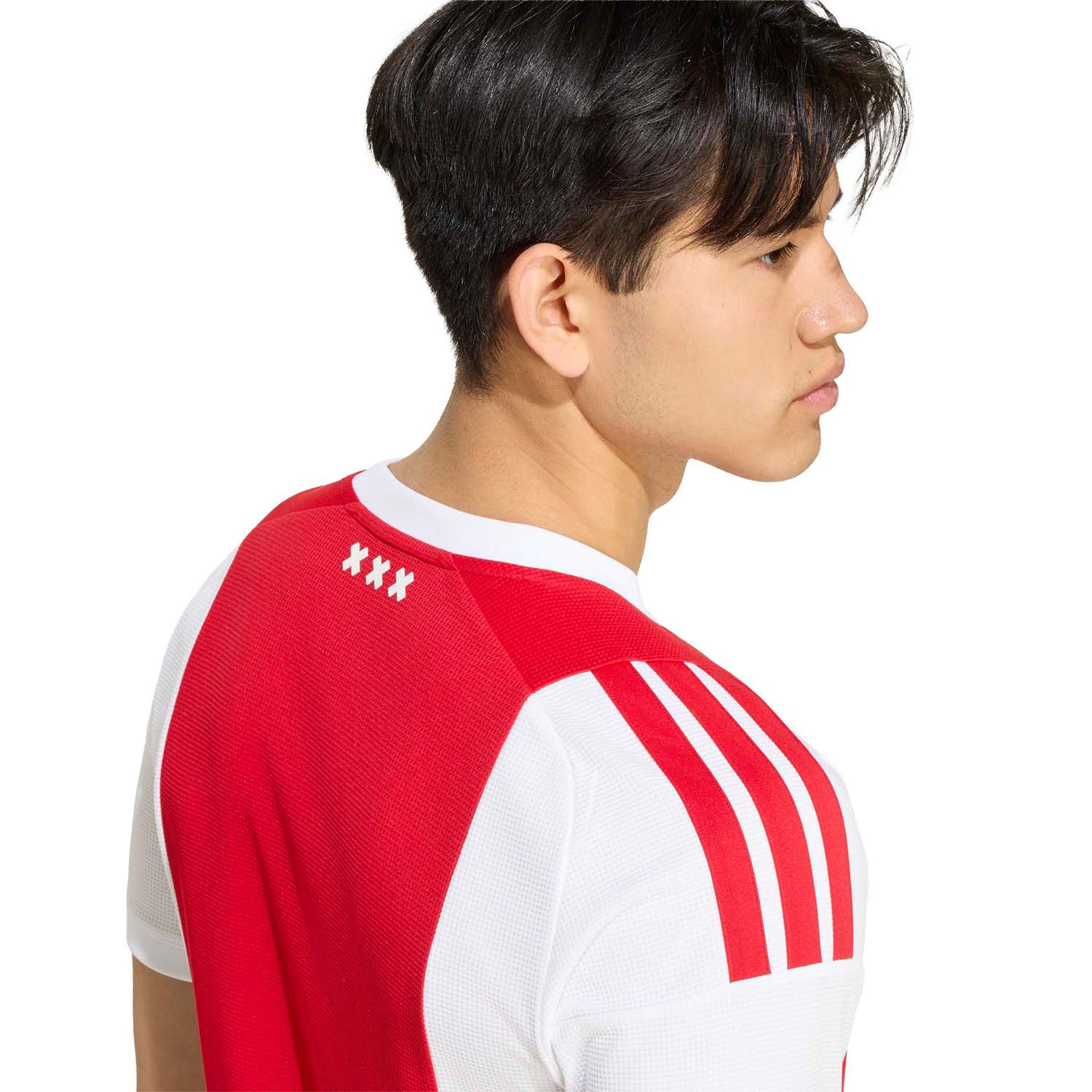 Jz4694 8 apparel on model detail view 2 white