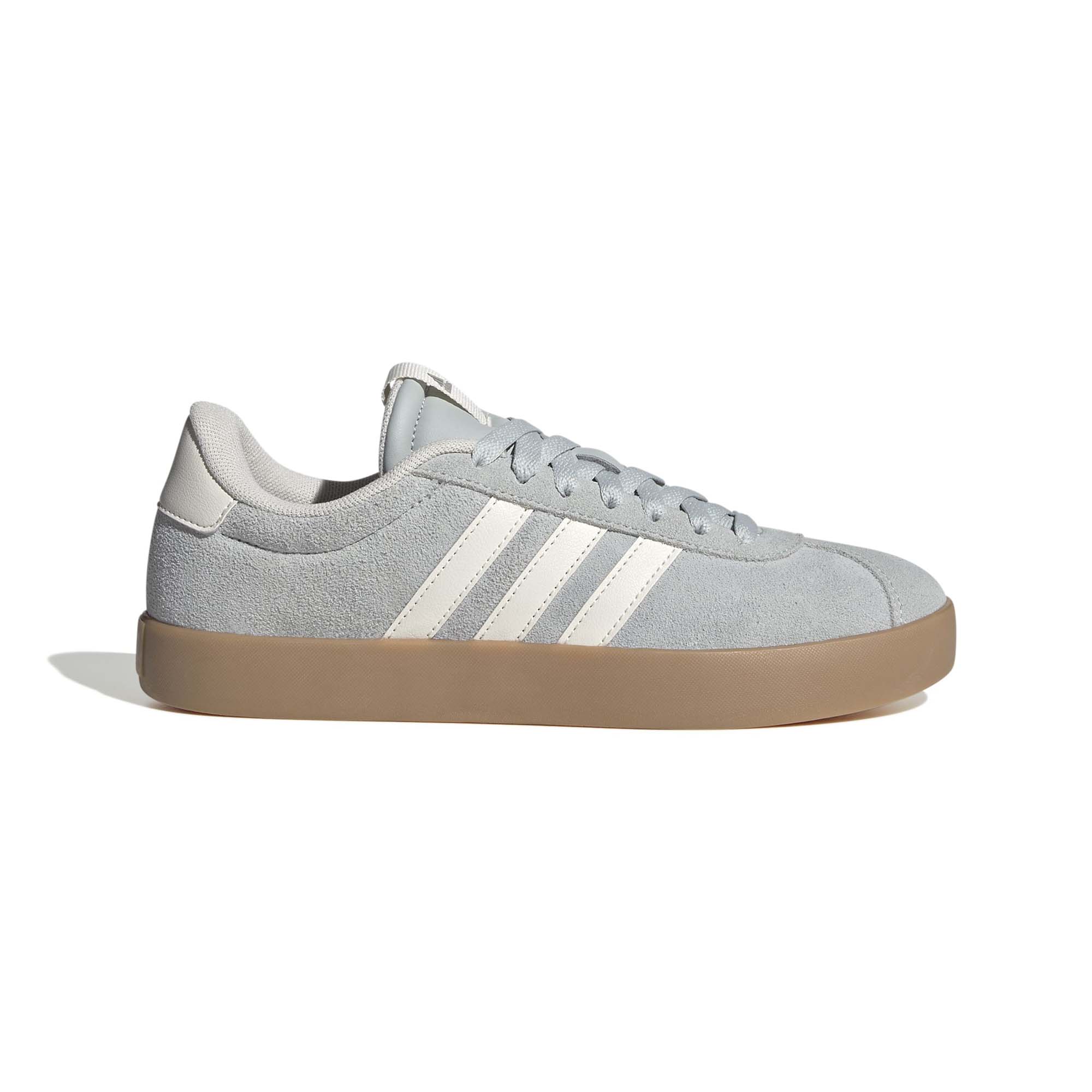 Jp7539 1 footwear photography side lateral center view white