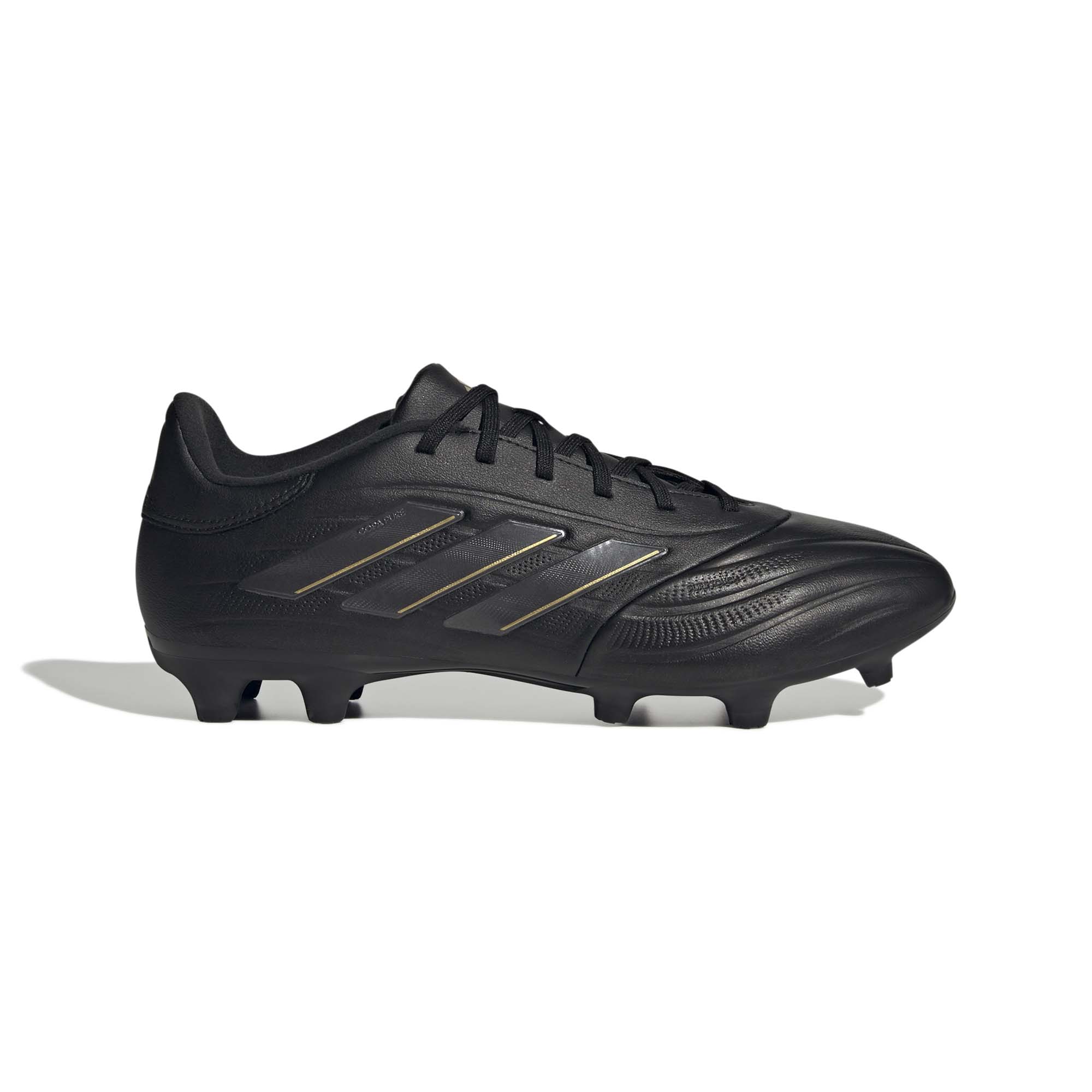 Ig8717 1 footwear photography side lateral center view white