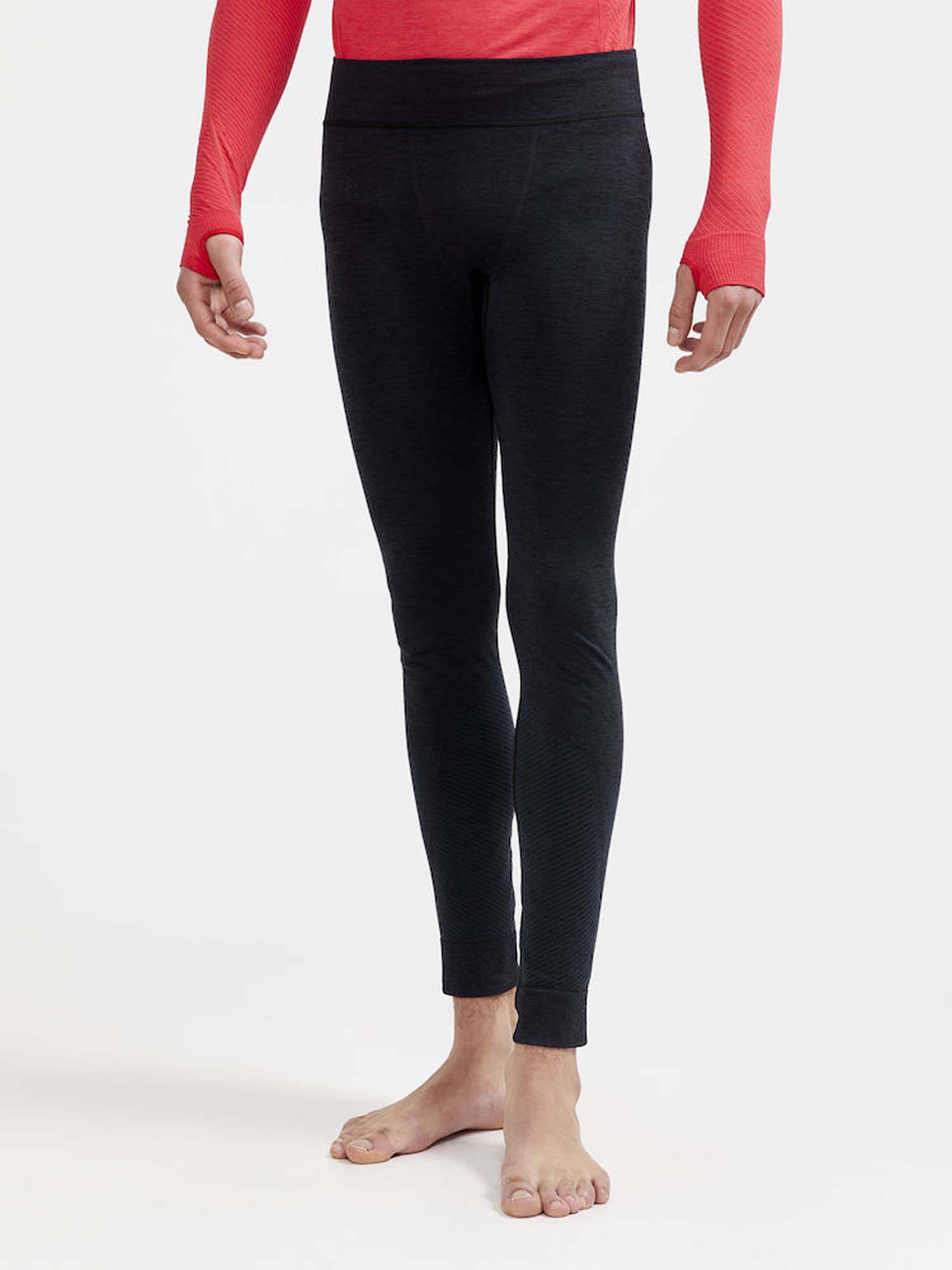 1911159 999000 core dry active comfort pant m closeup1 preview