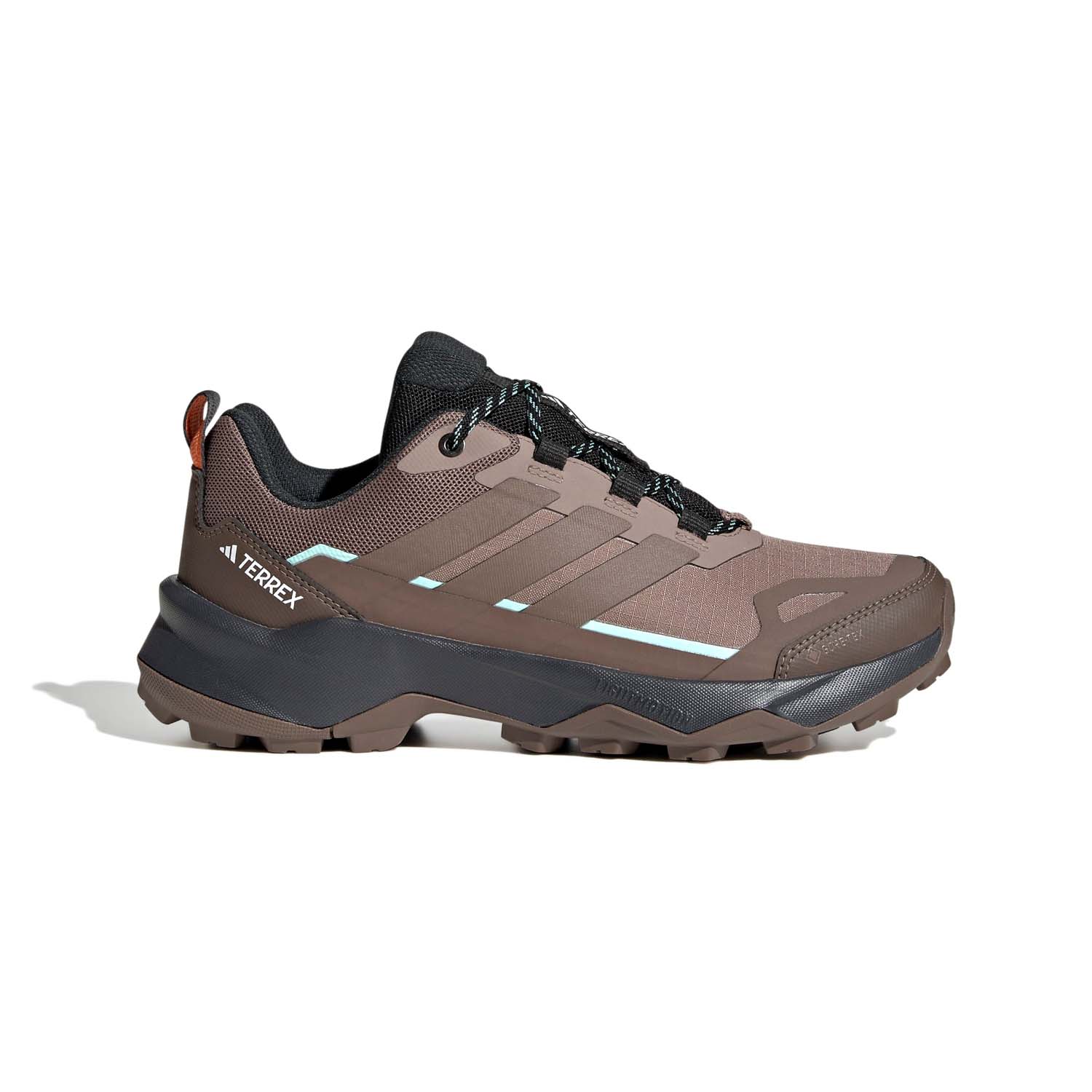 Jh7806 1 footwear photography side lateral center view white