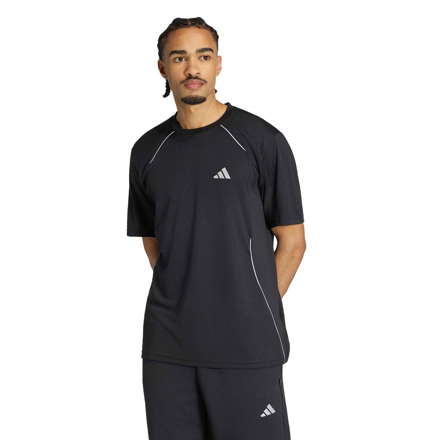 Kg1926 2 apparel on model standard view white