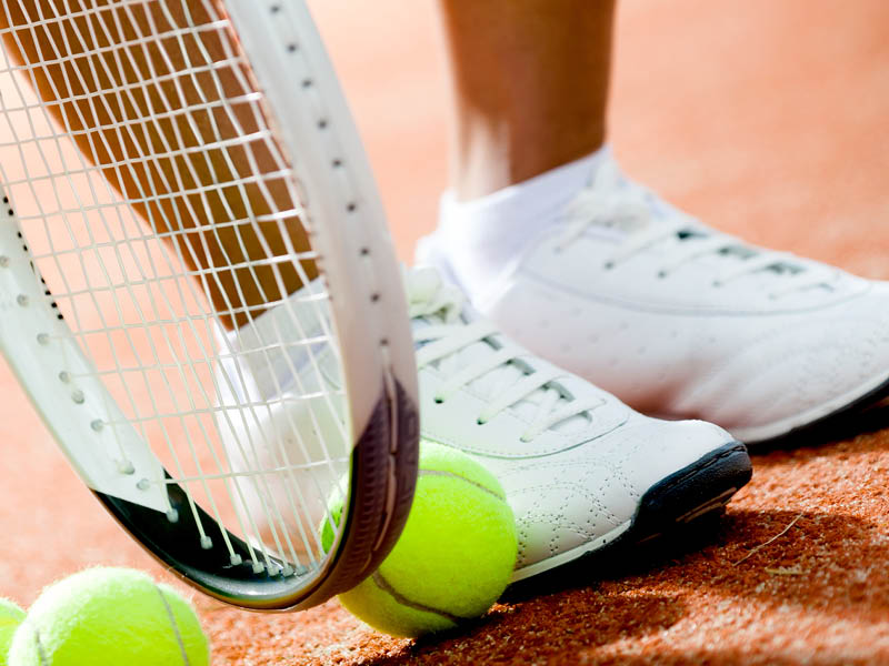 Tennisracket bespannen bij Van Duinkerken