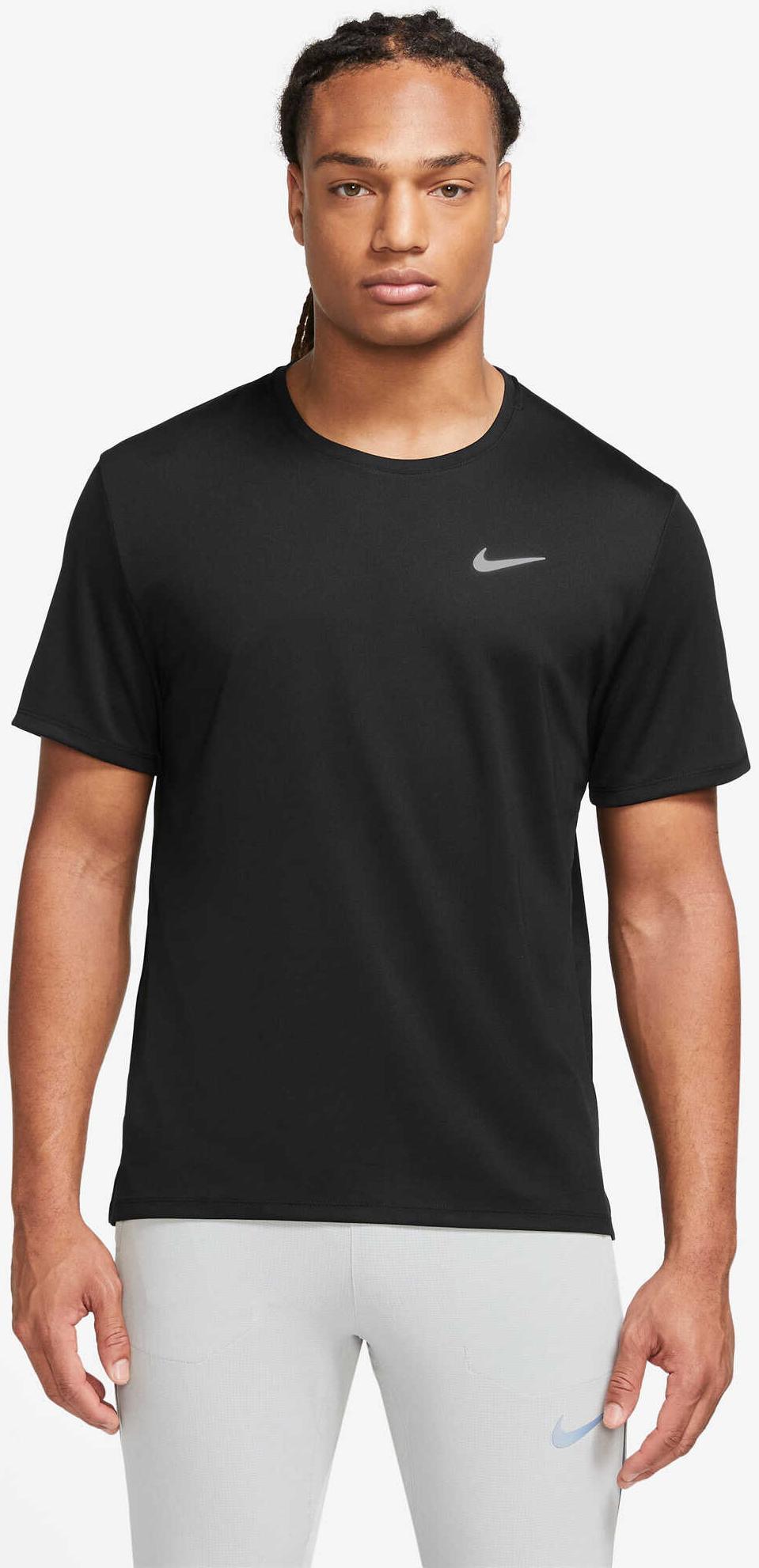 Iic nike dv9315 010 front x 0001