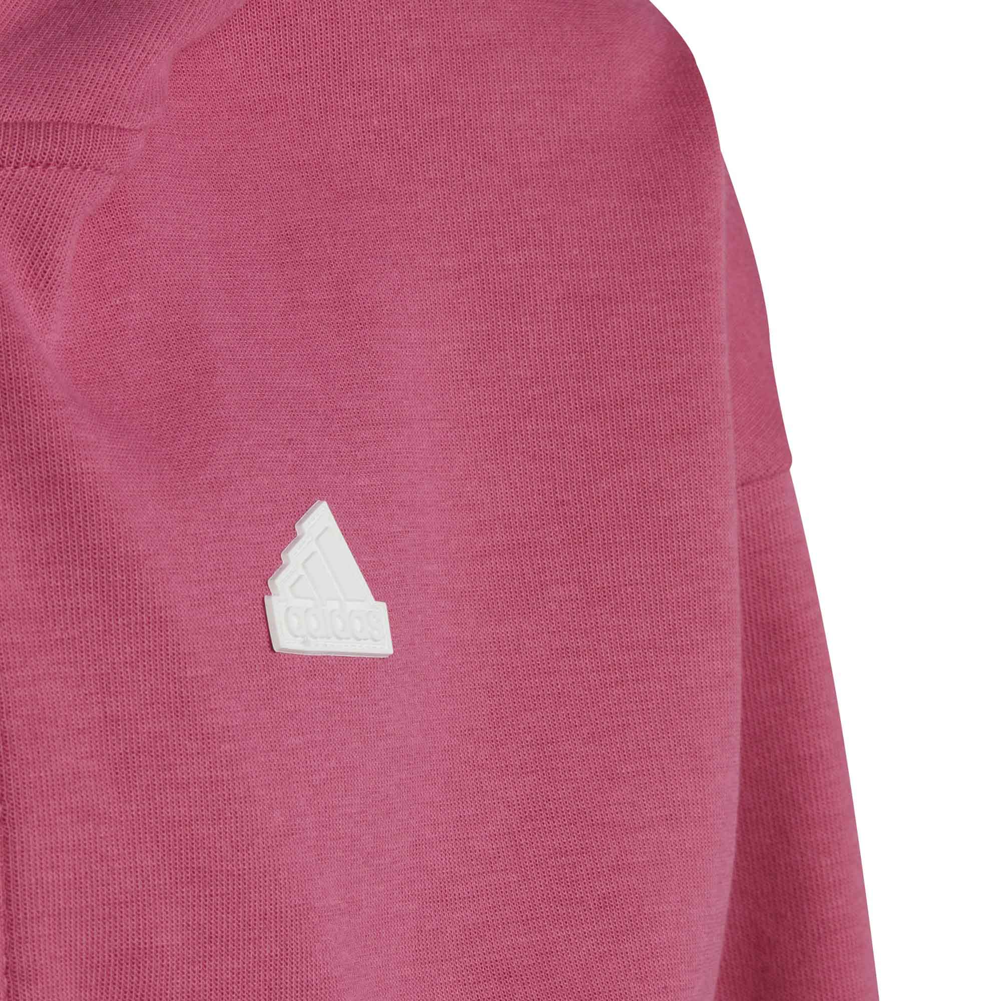 Ic0119 5 apparel photography detail view 2 white