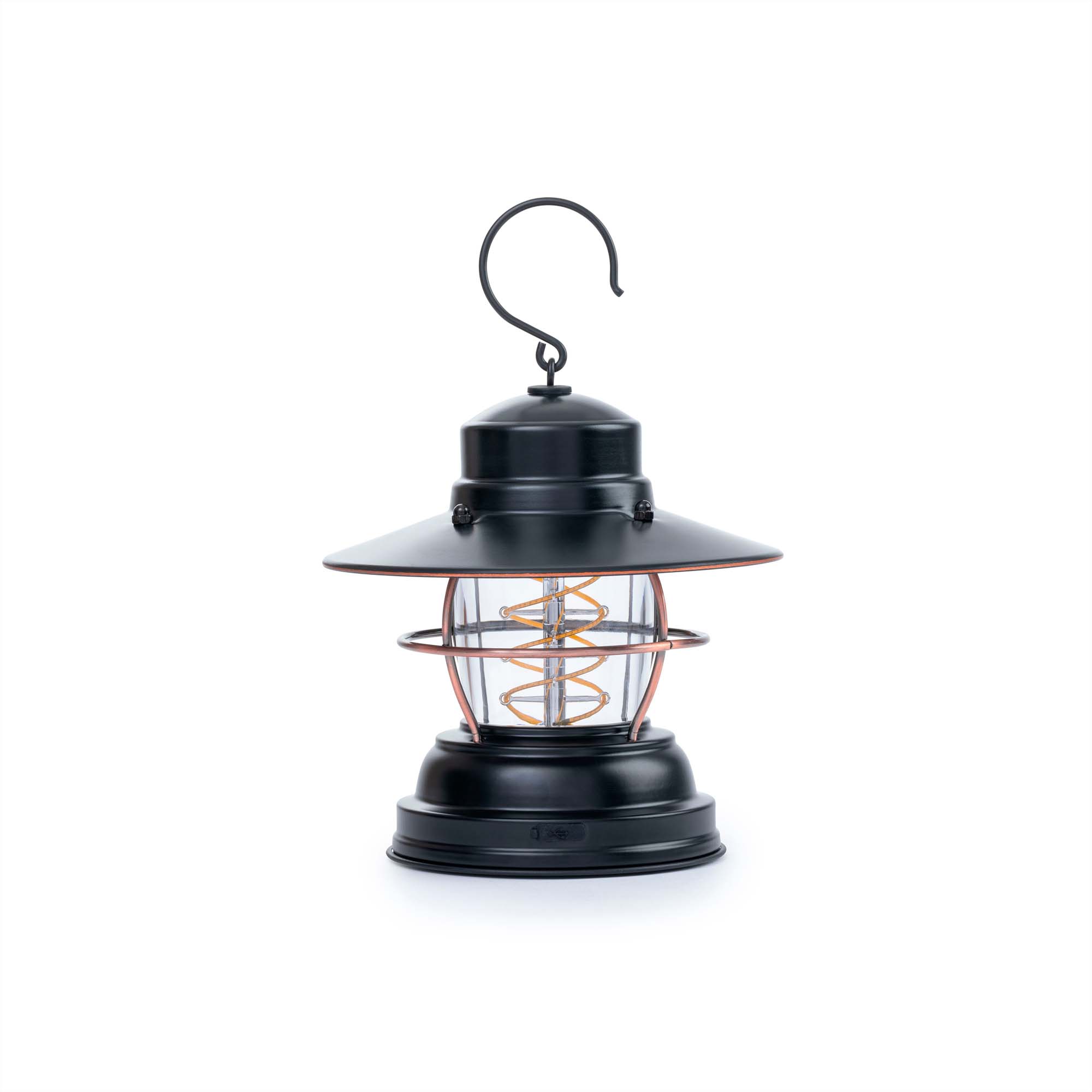 Liv 140 outpostlantern antiquebronze ow 04