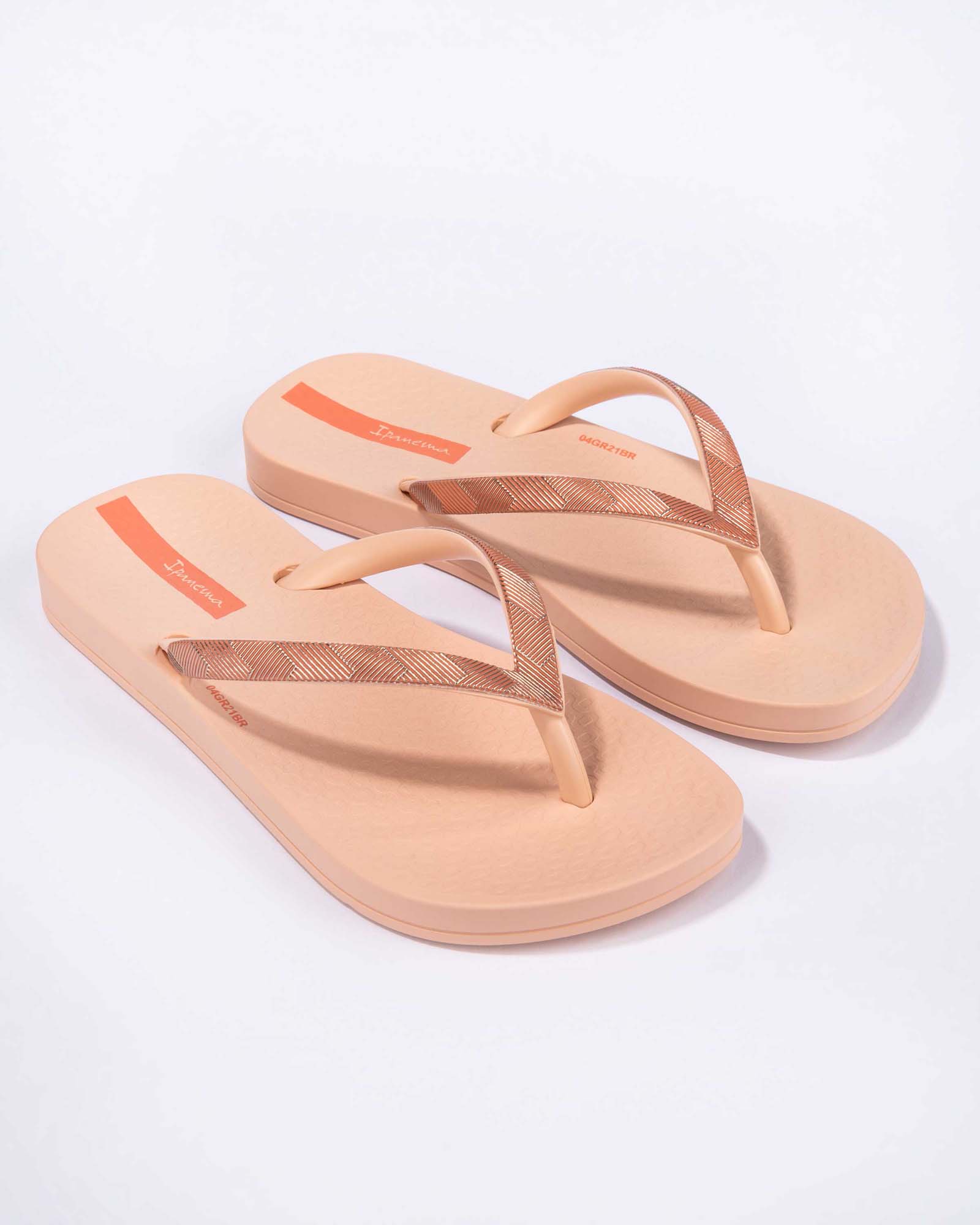 IPANEMA Anatomic Mesh Junior IPANEMA Anatomic Mesh Junior