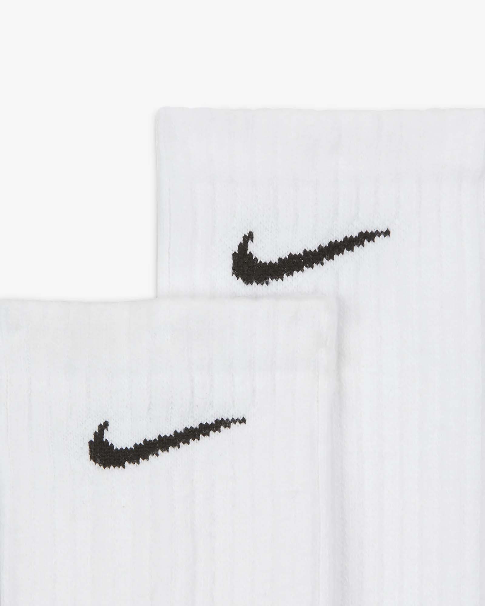 NIKE Everyday Cushioned NIKE Everyday Cushioned