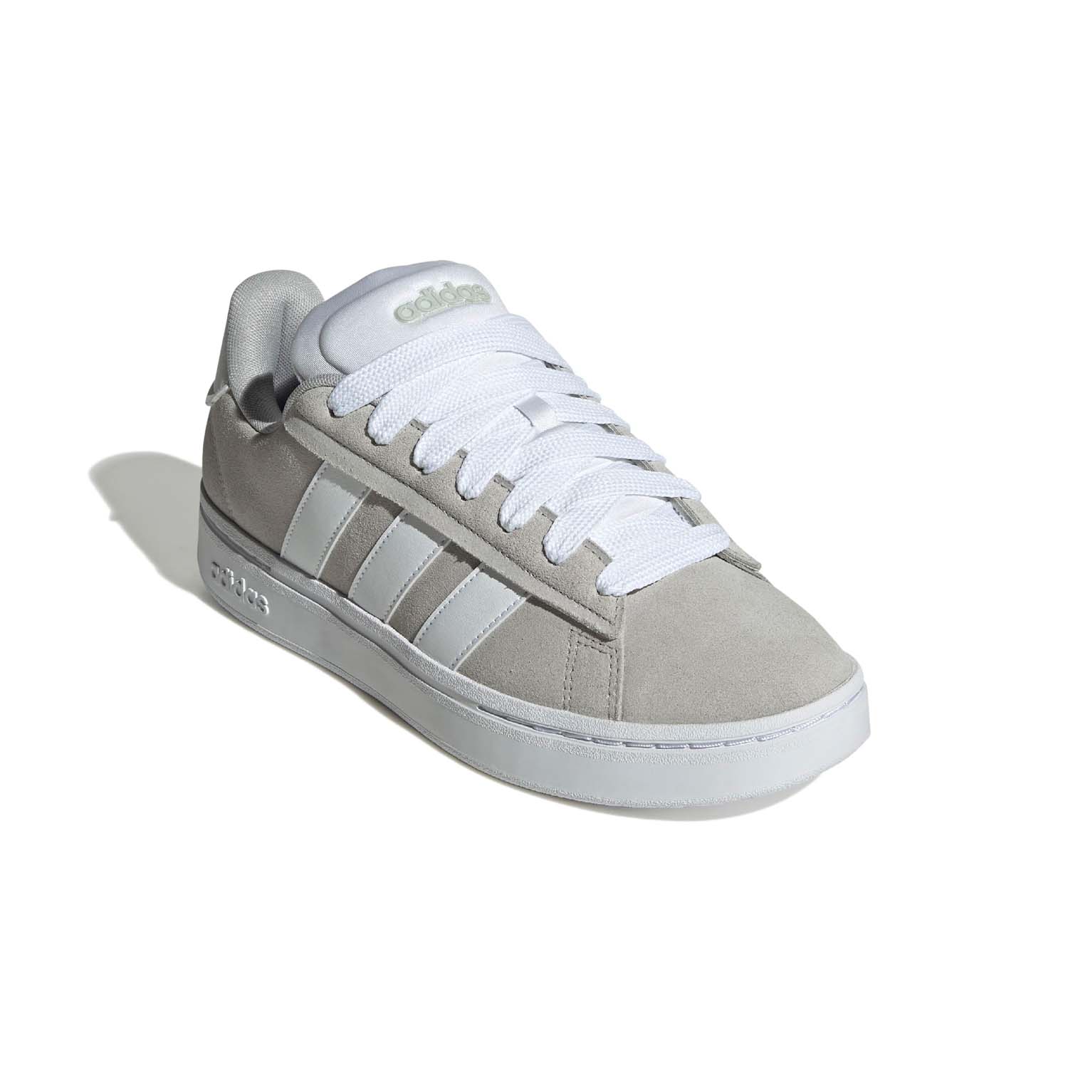 Jh7234 6 footwear photography front lateral top view white