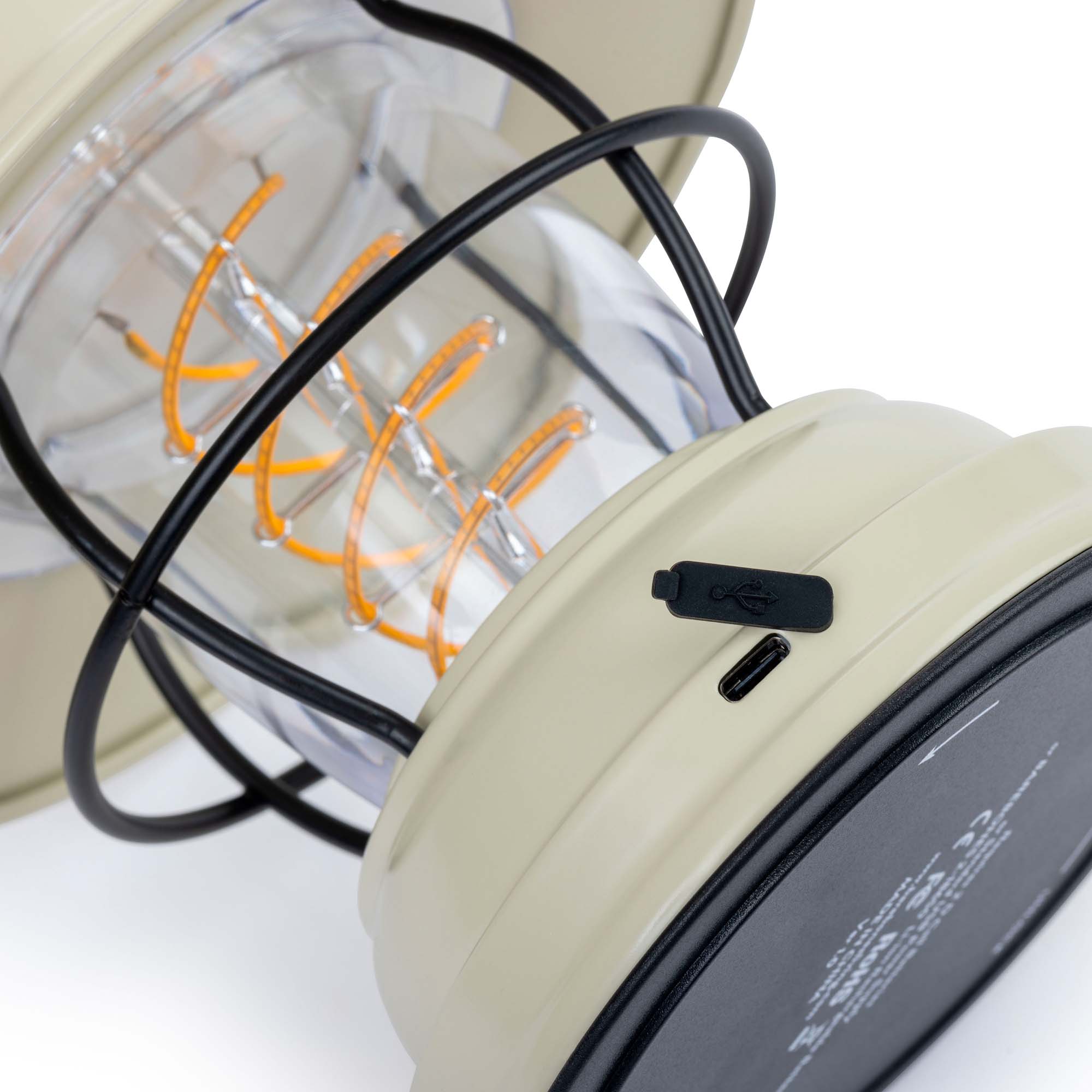 Liv 141 outpostlantern vintagewhite ow 08