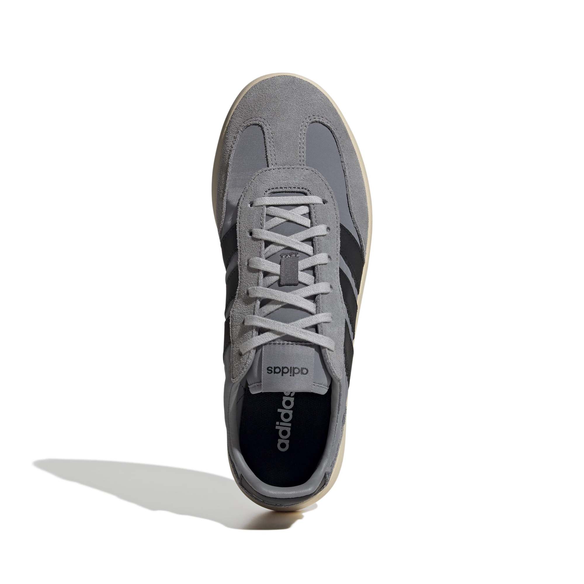 Jr3518 3 footwear photography top portrait view white