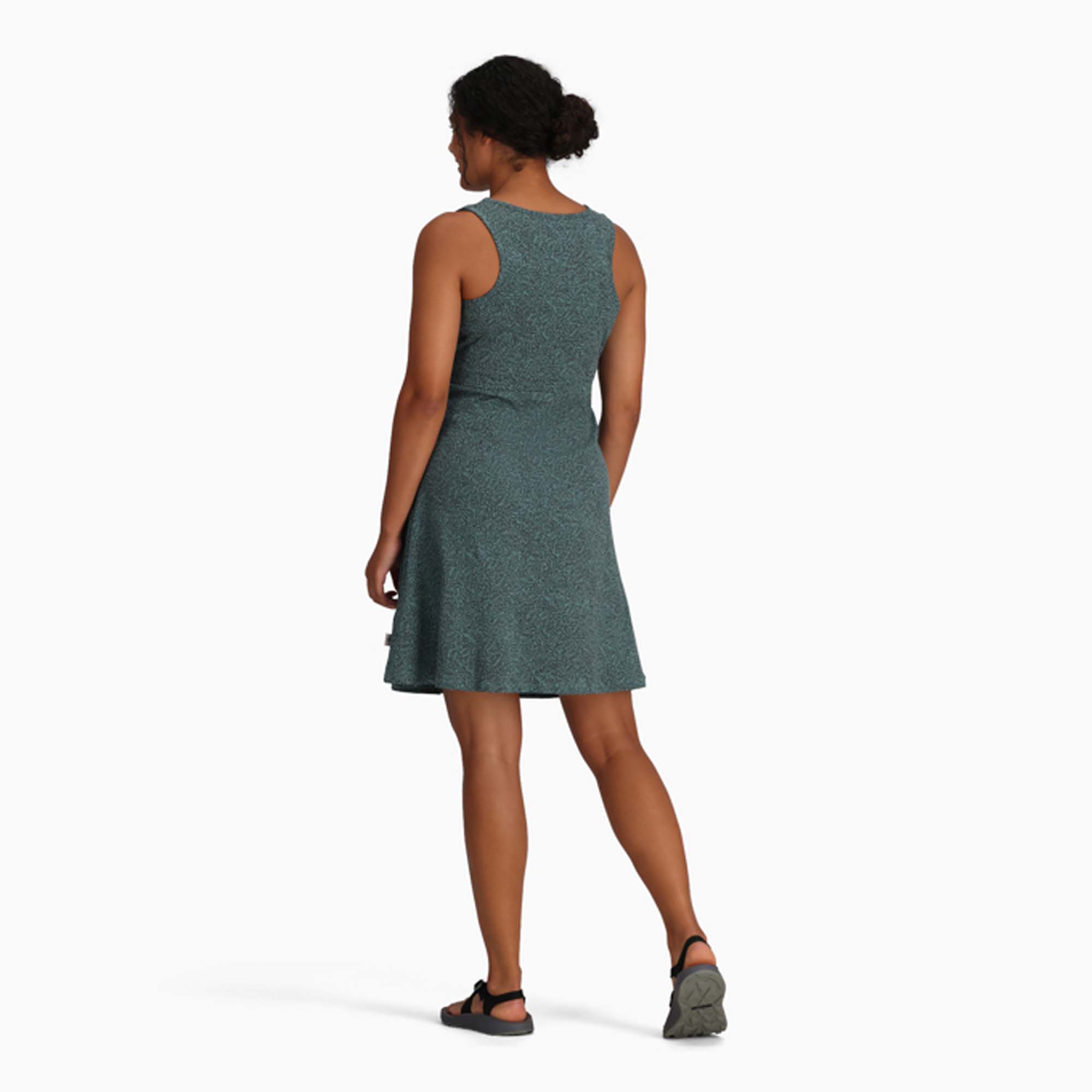 Y616007s 331 model m2 featherweight knit dress