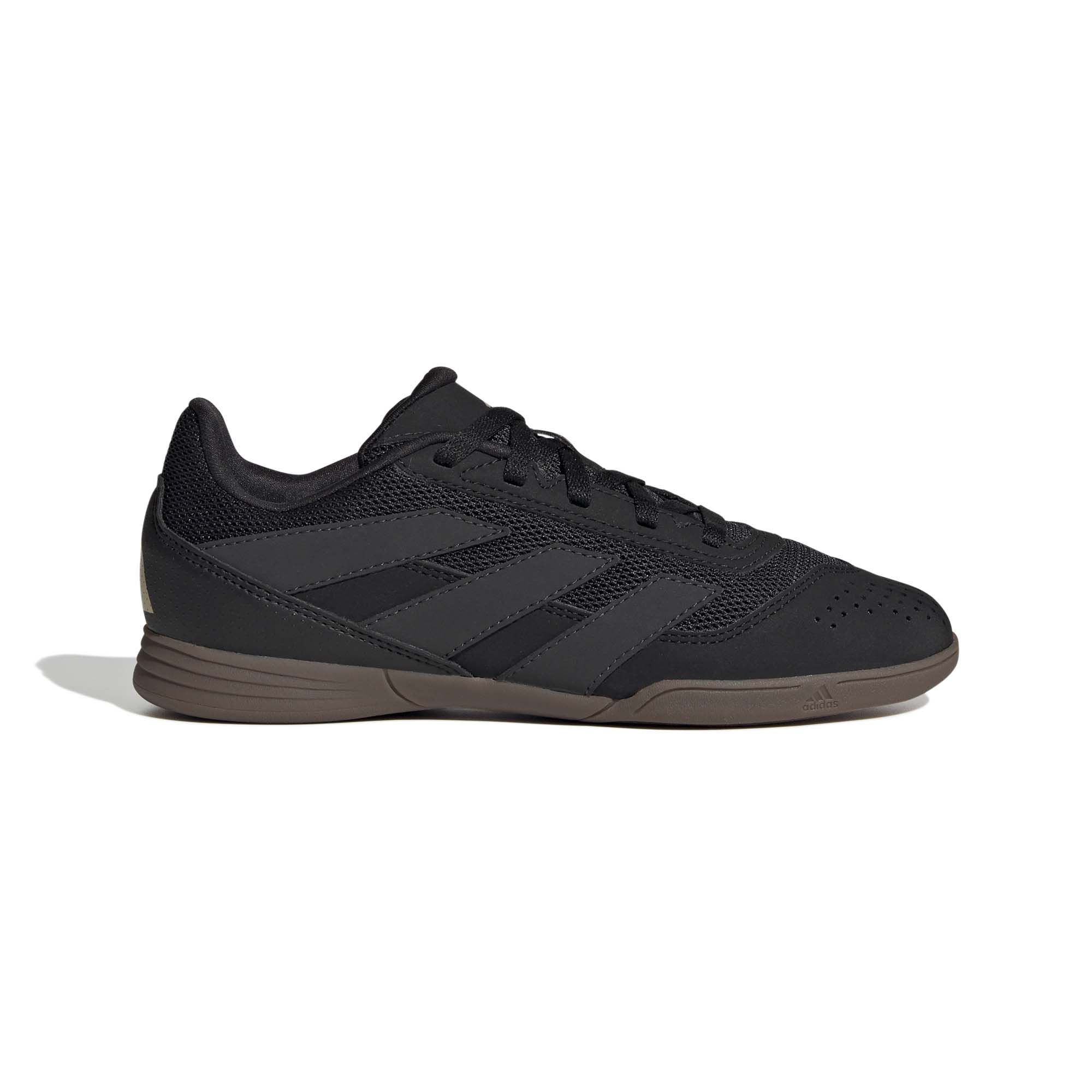 If6416 1 footwear photography side lateral center view white