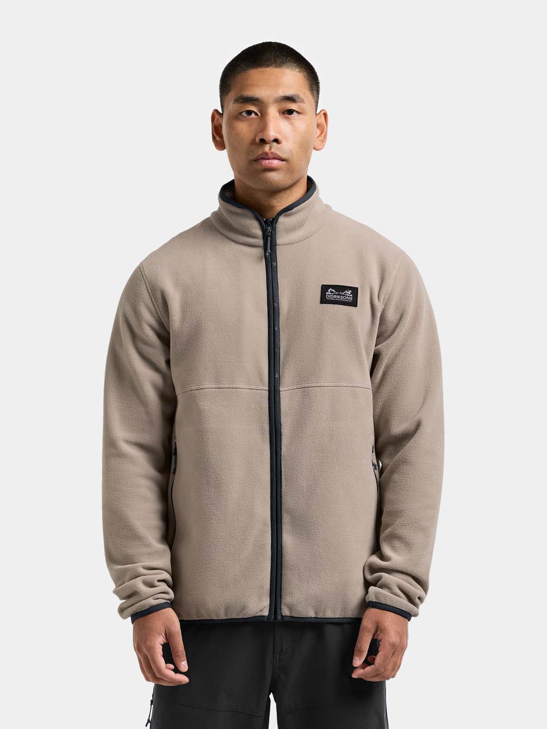 Vito usx fullzip n04 model front 00