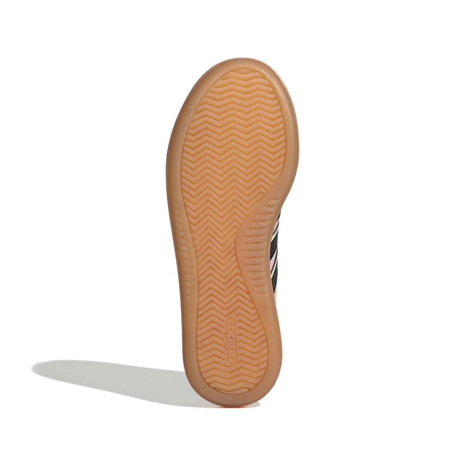 Kk4766 4 footwear photography bottom view white