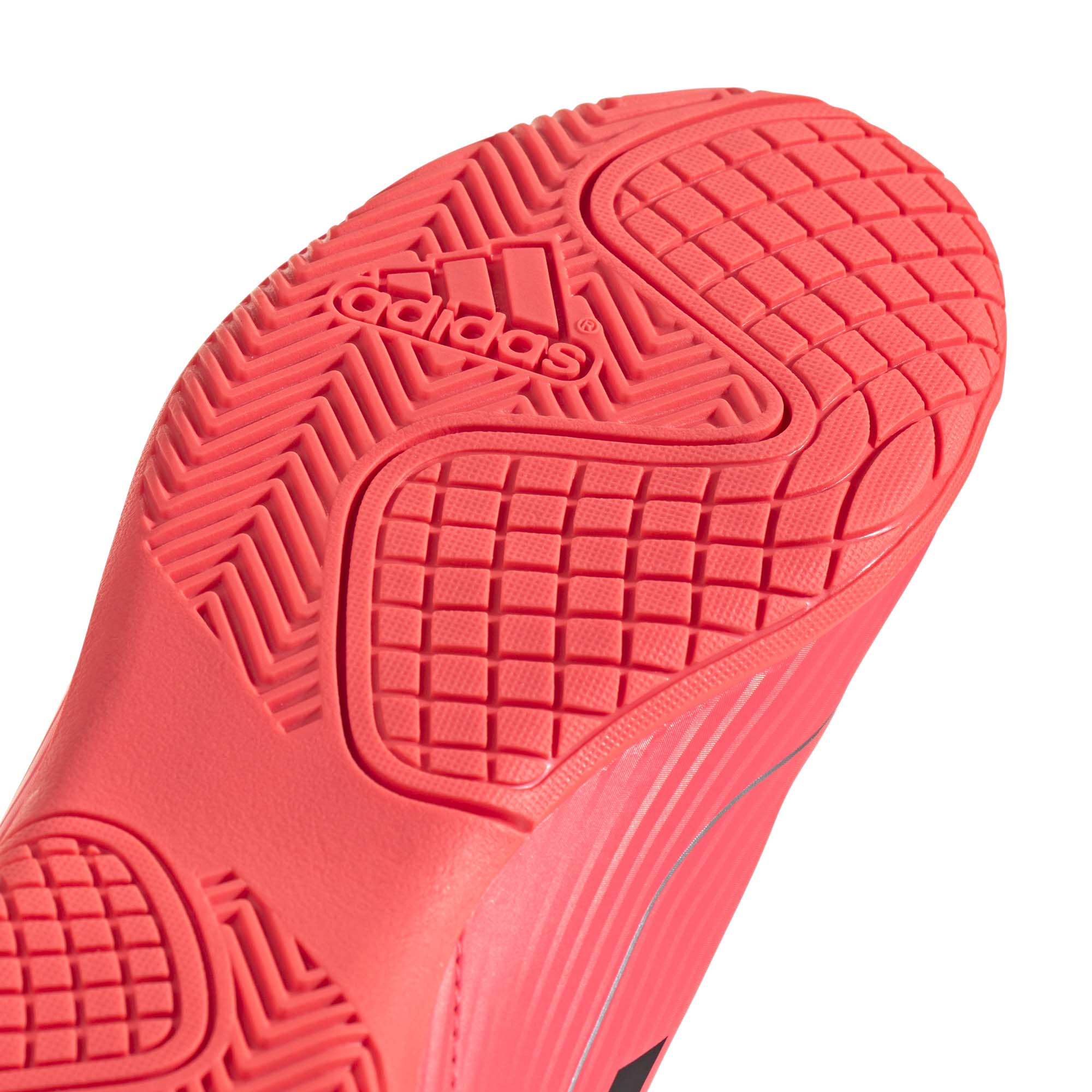 If1393 7 footwear photography detail view 1 white