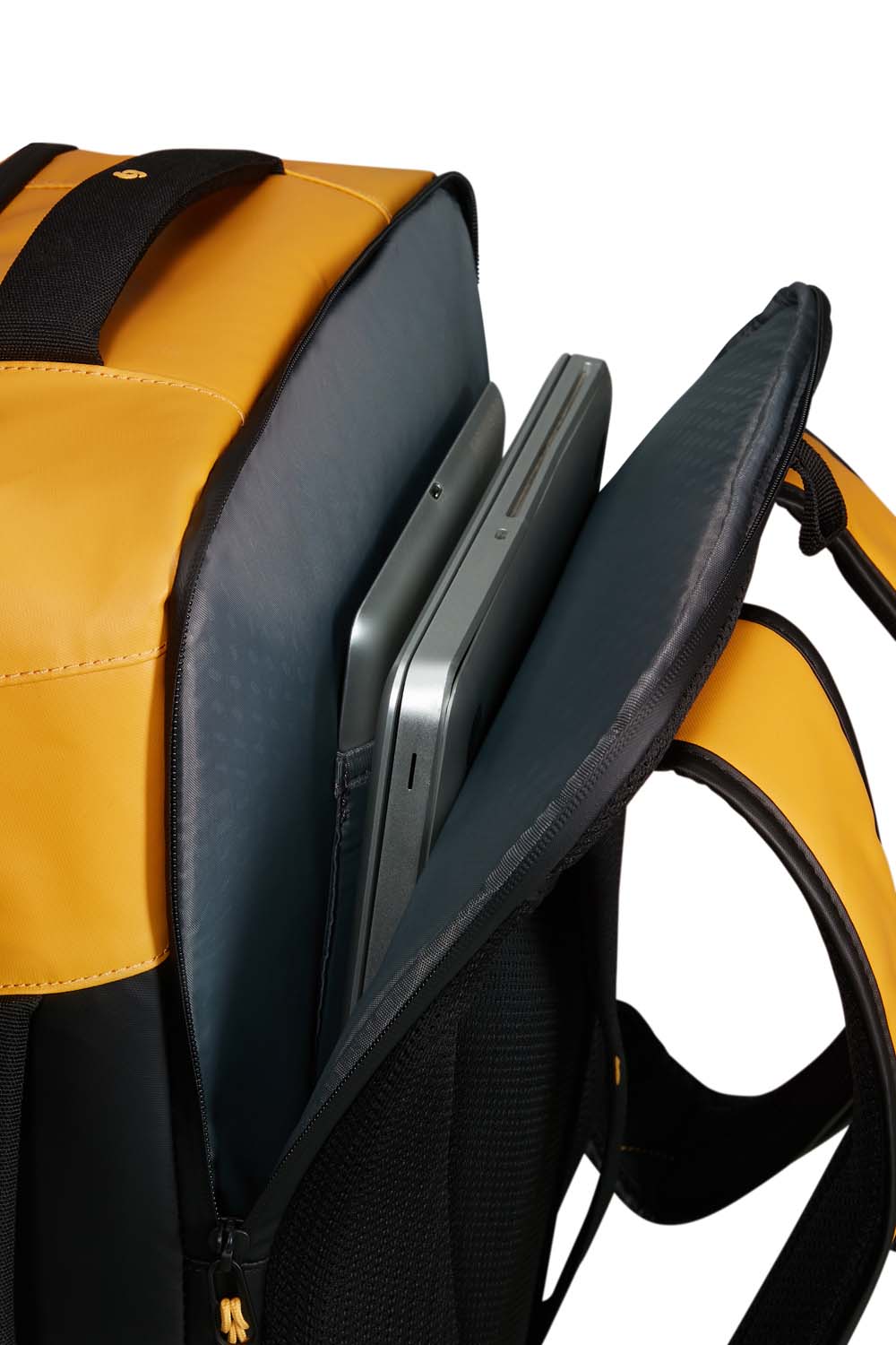 Sam prod col 155793 1924 laptop compartment