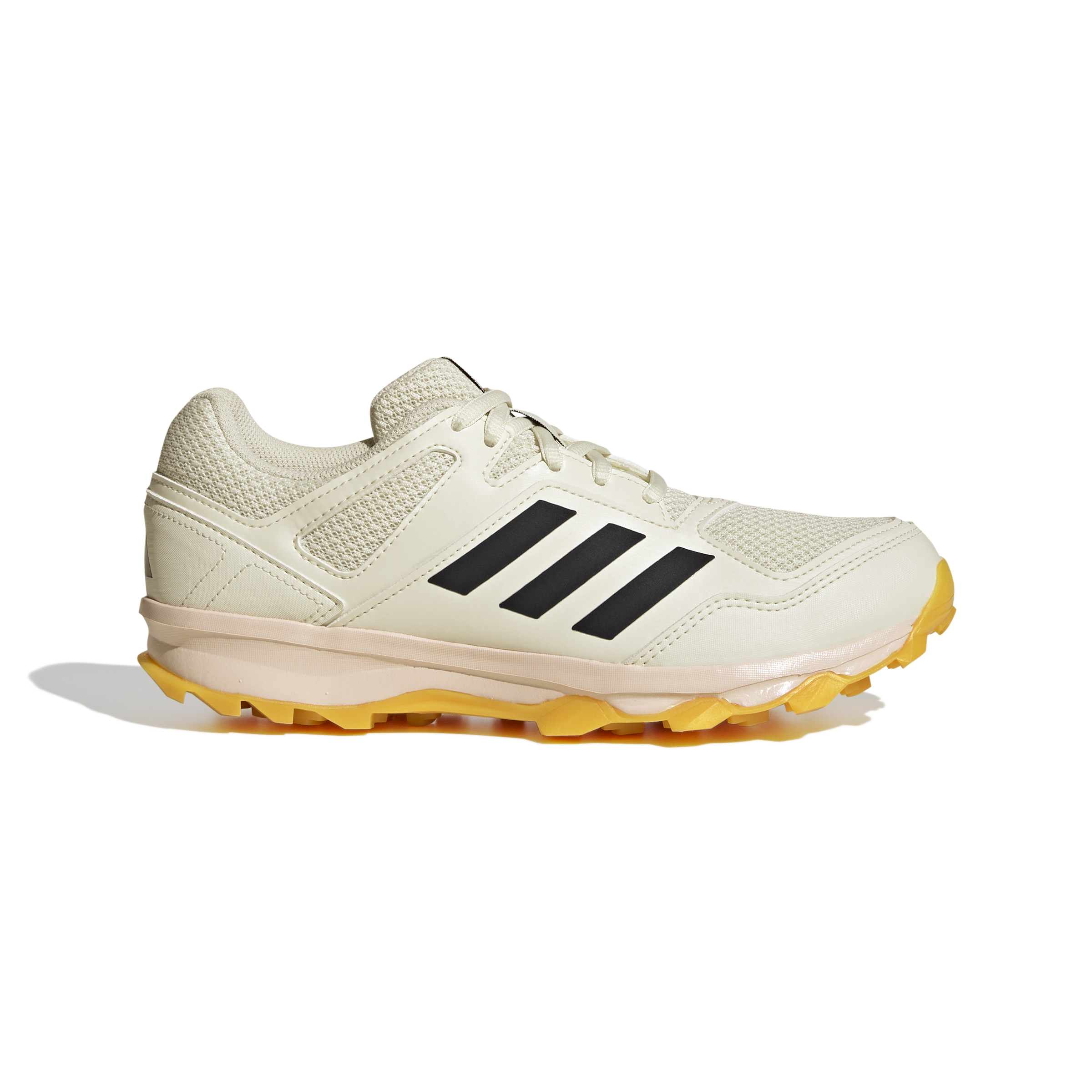 Ig4138 1 footwear photography side lateral center view white