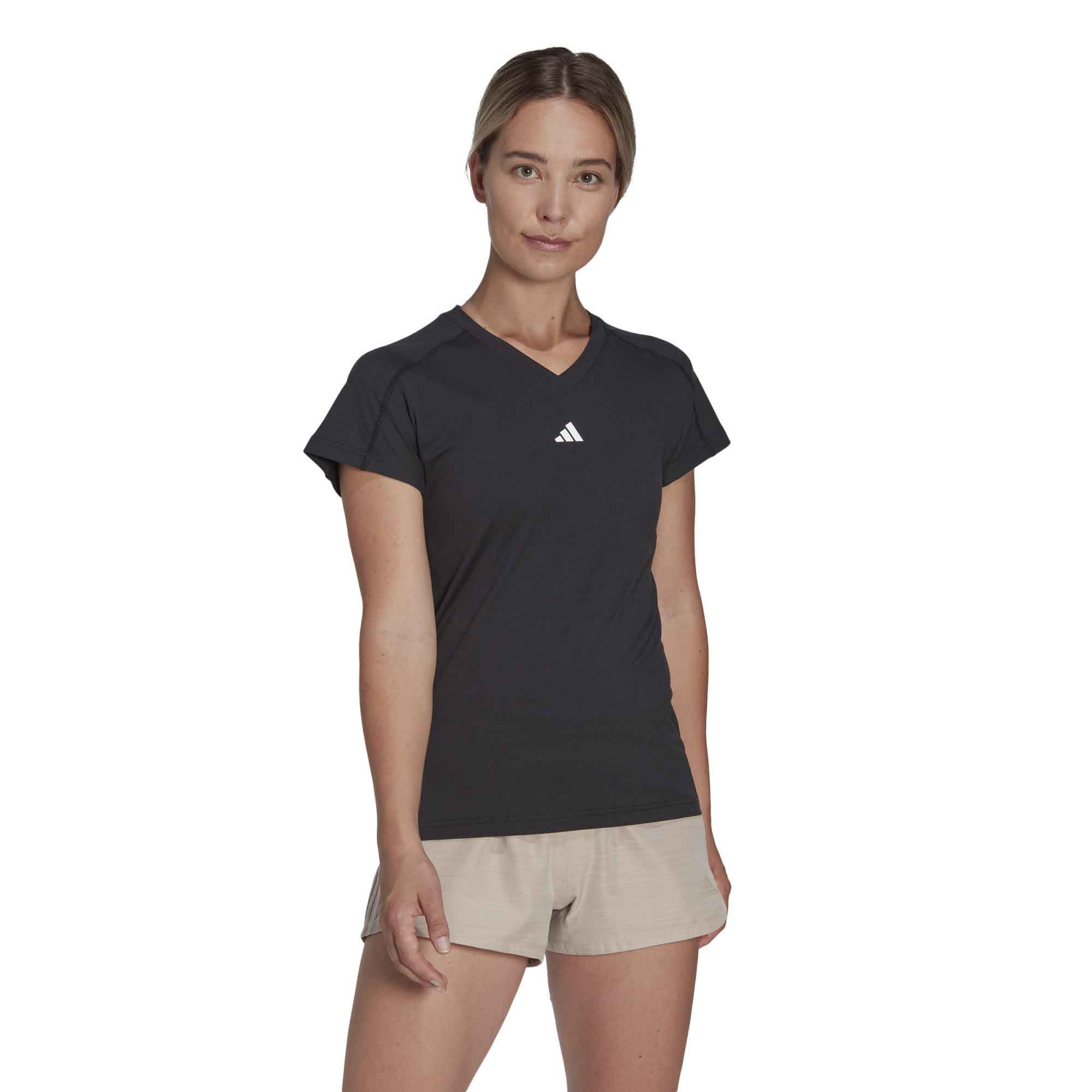ADIDAS AEROREADY Train Essentials Minimal Branding V-hals ADIDAS AEROREADY Train Essentials Minimal Branding V-hals