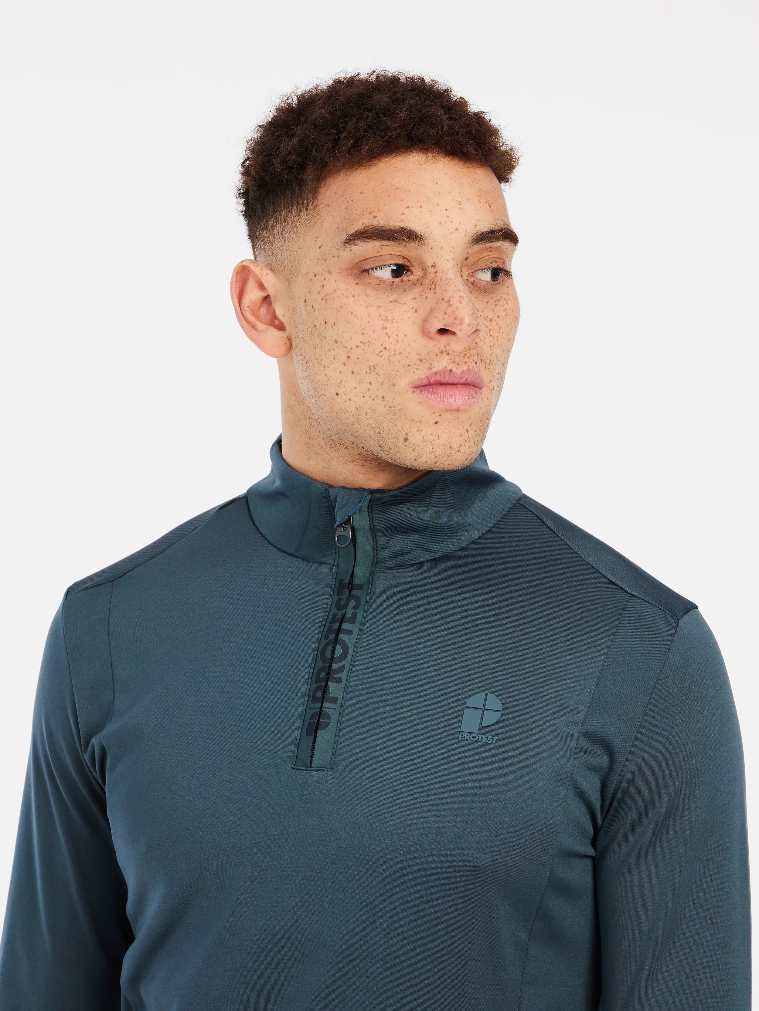 PROTEST Rewill Skipully Heren