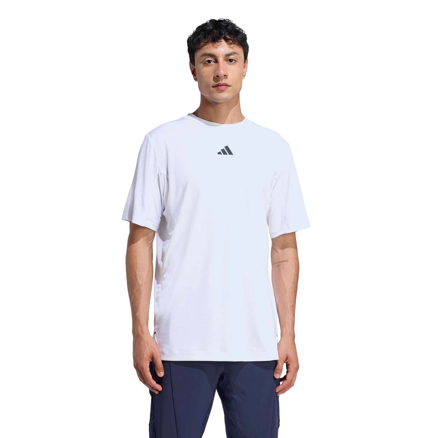 Ke9941 2 apparel on model standard view white