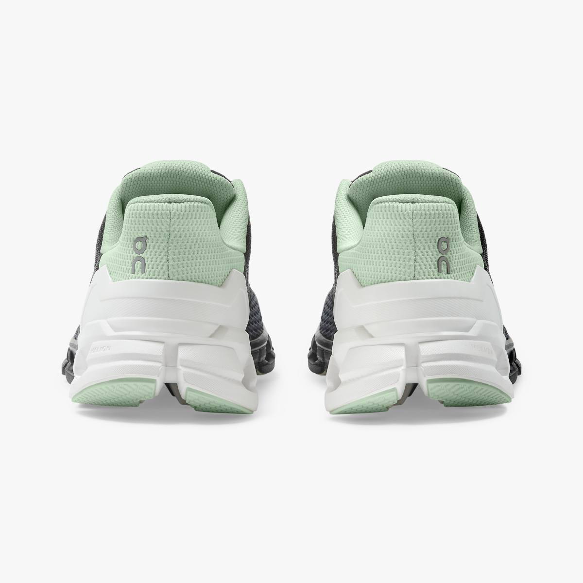 ON ON Cloudflyer Dames