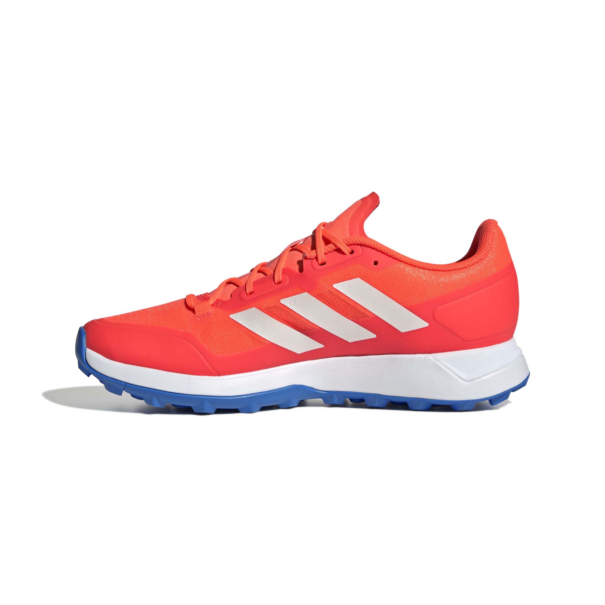 Jp9895 5 footwear photography side medial center view white