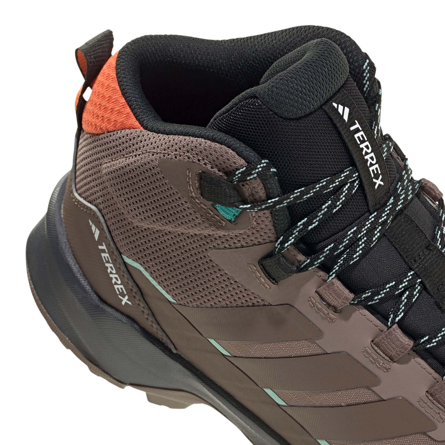 Jh7808 8 footwear photography detail view 1 white