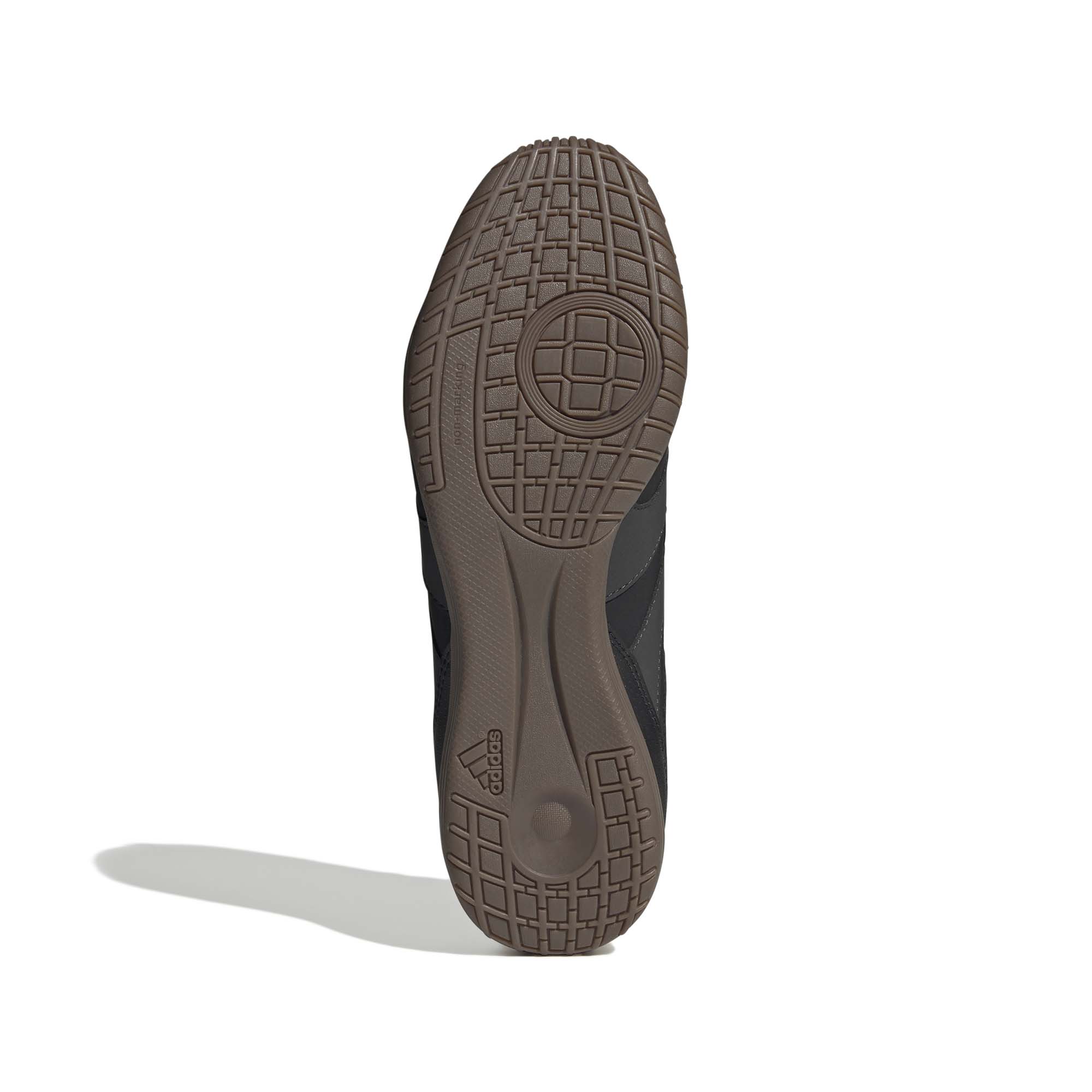 If6405 3 footwear photography bottom view white