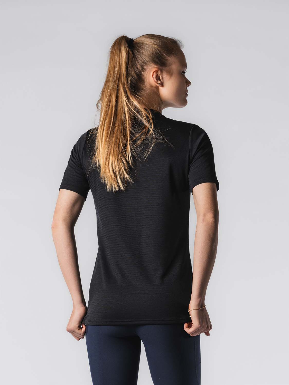 Womens technical merino 150 t shirt 1154 black 2 v1